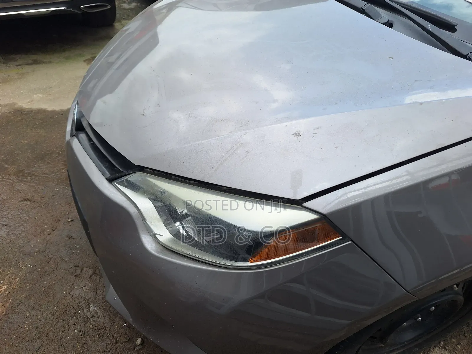 Toyota Corolla LE Premium 4dr Sedan (1.8L 4cyl CVT) 2015 Beige