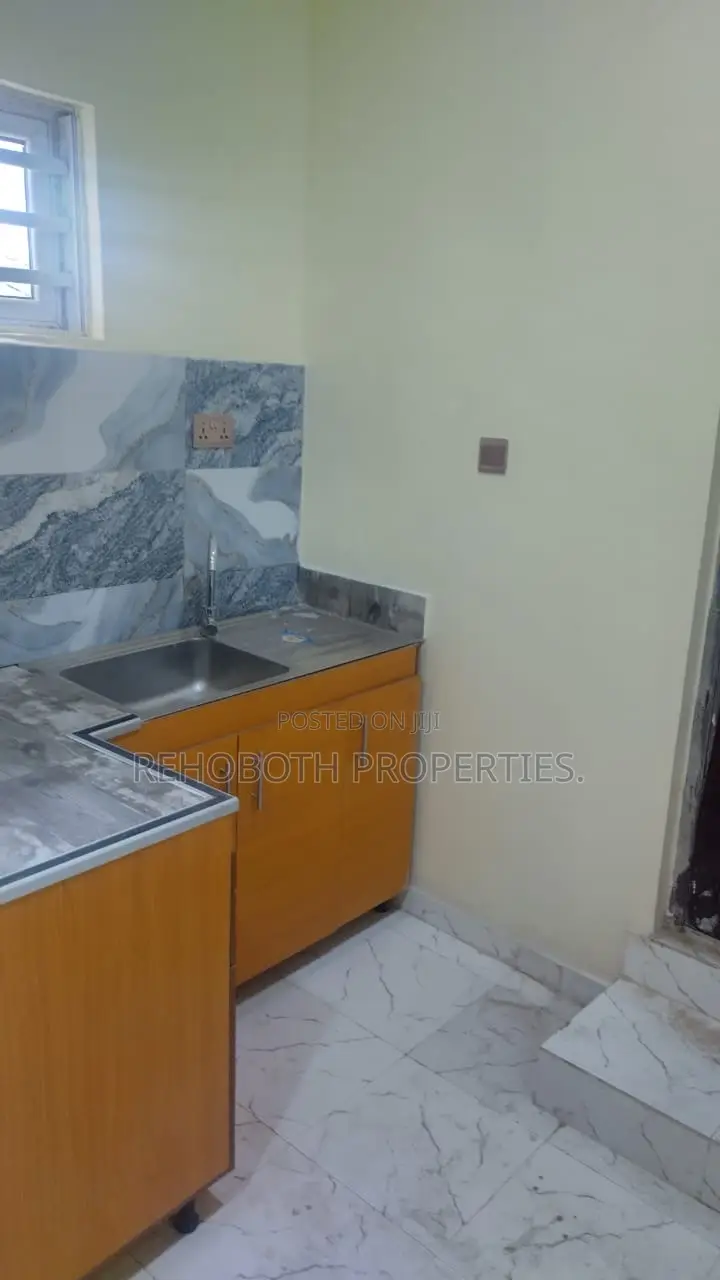 4bdrm Duplex in Alalubosa, Ibadan for sale