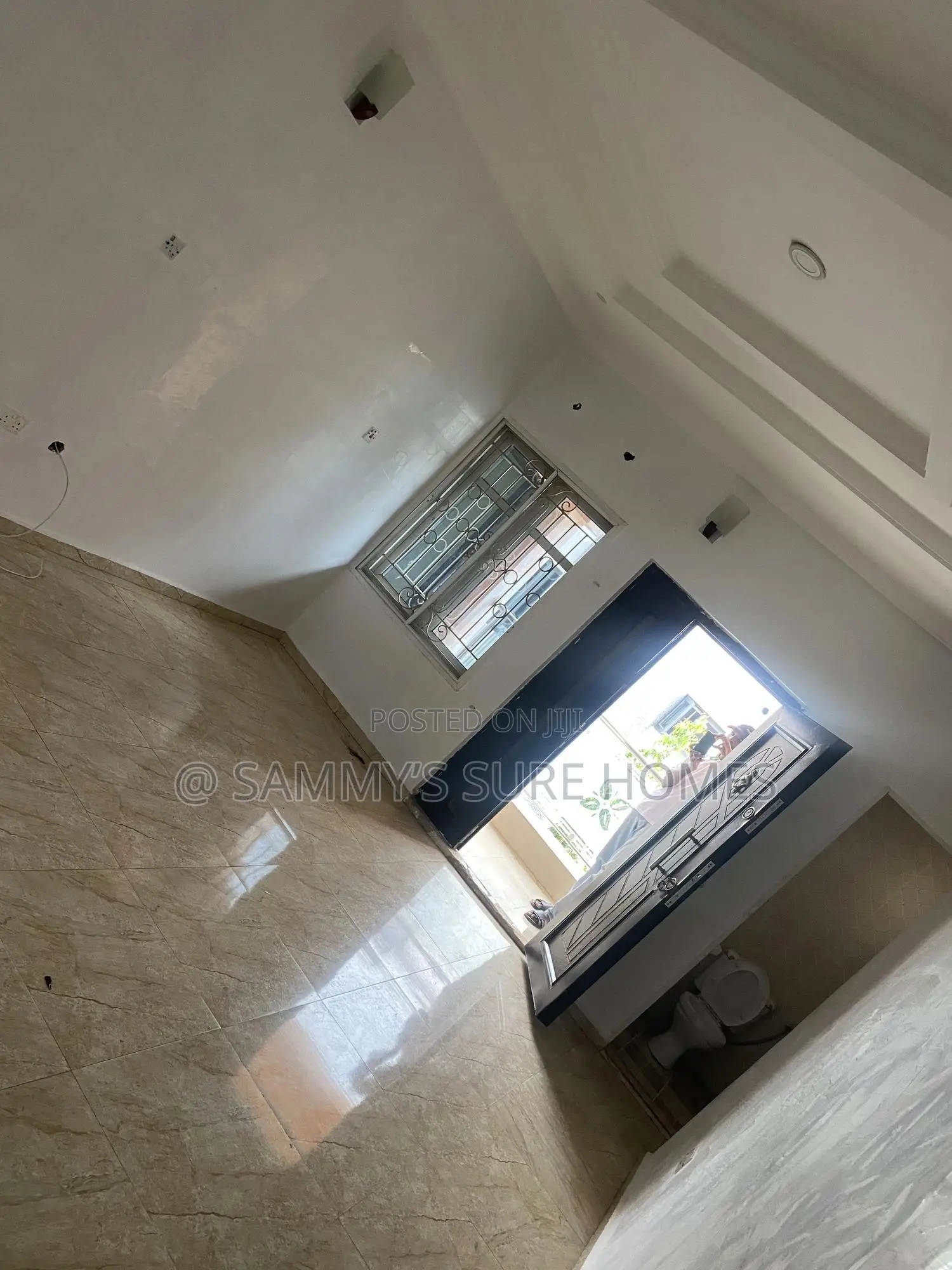 2bdrm Block of Flats in Fo1 Kubwa for rent