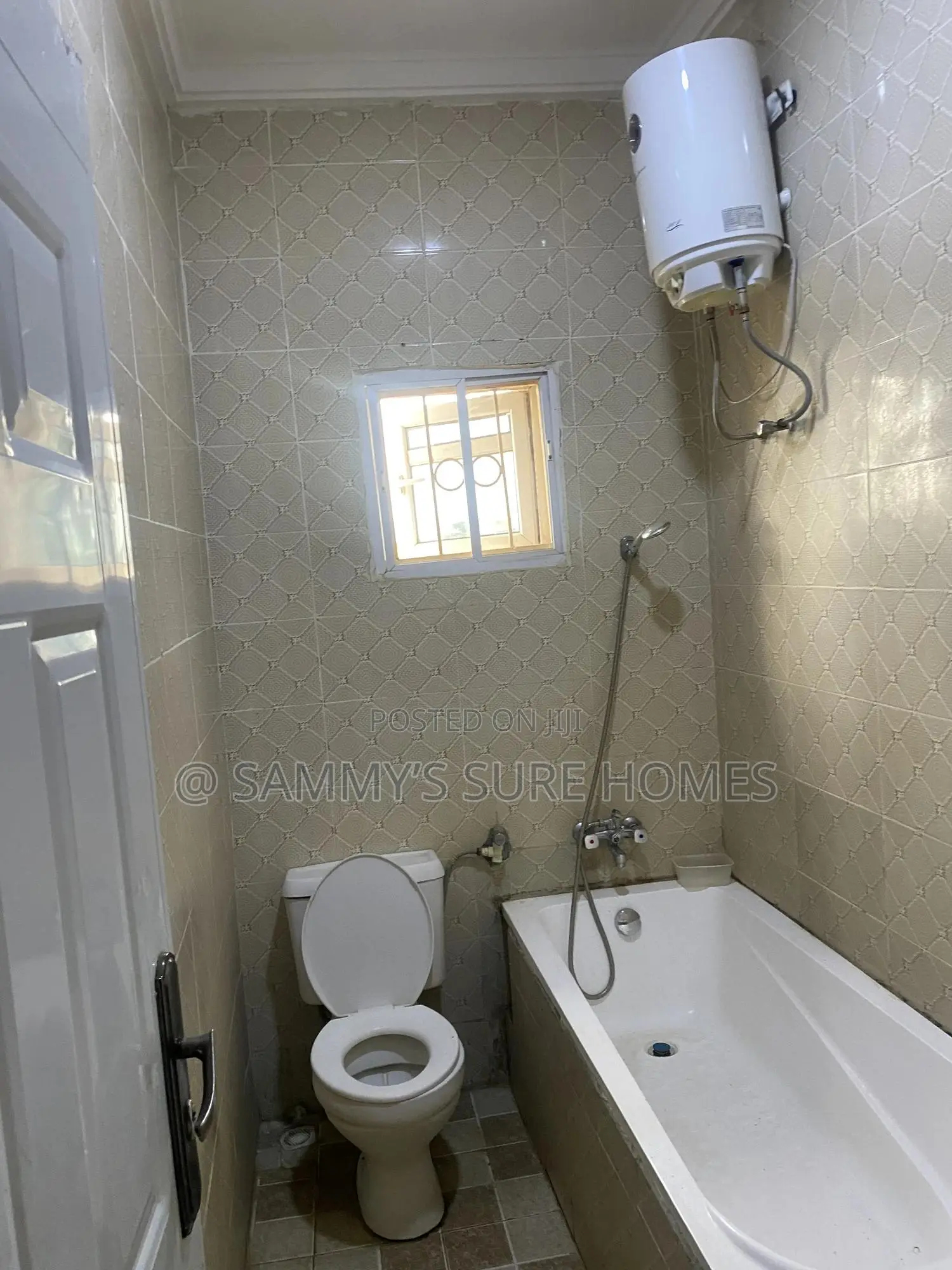 2bdrm Block of Flats in Fo1 Kubwa for rent