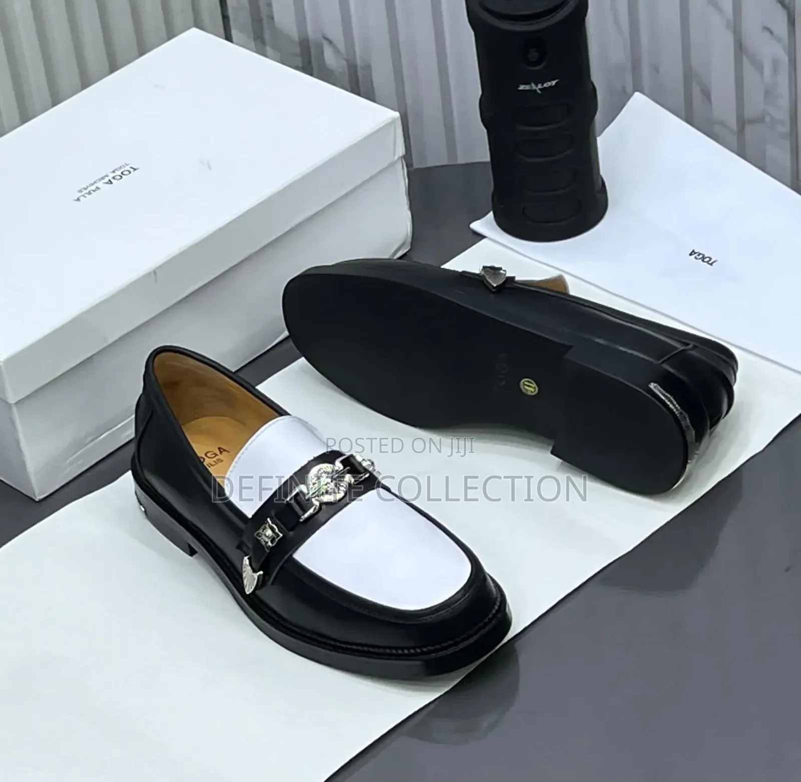 Toga Virilis Luxury Shoe