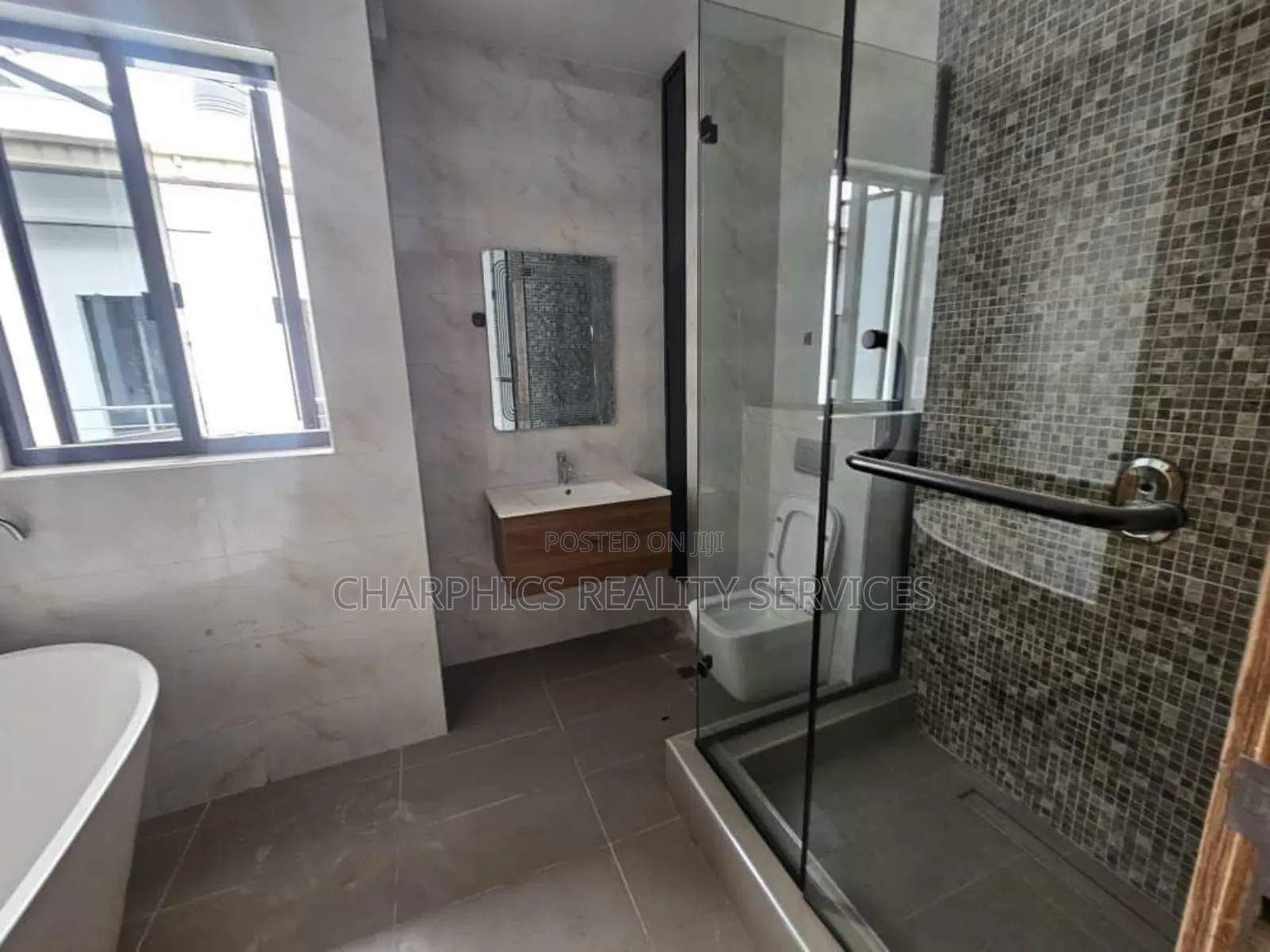 3bdrm Duplex in Victoria Island for rent