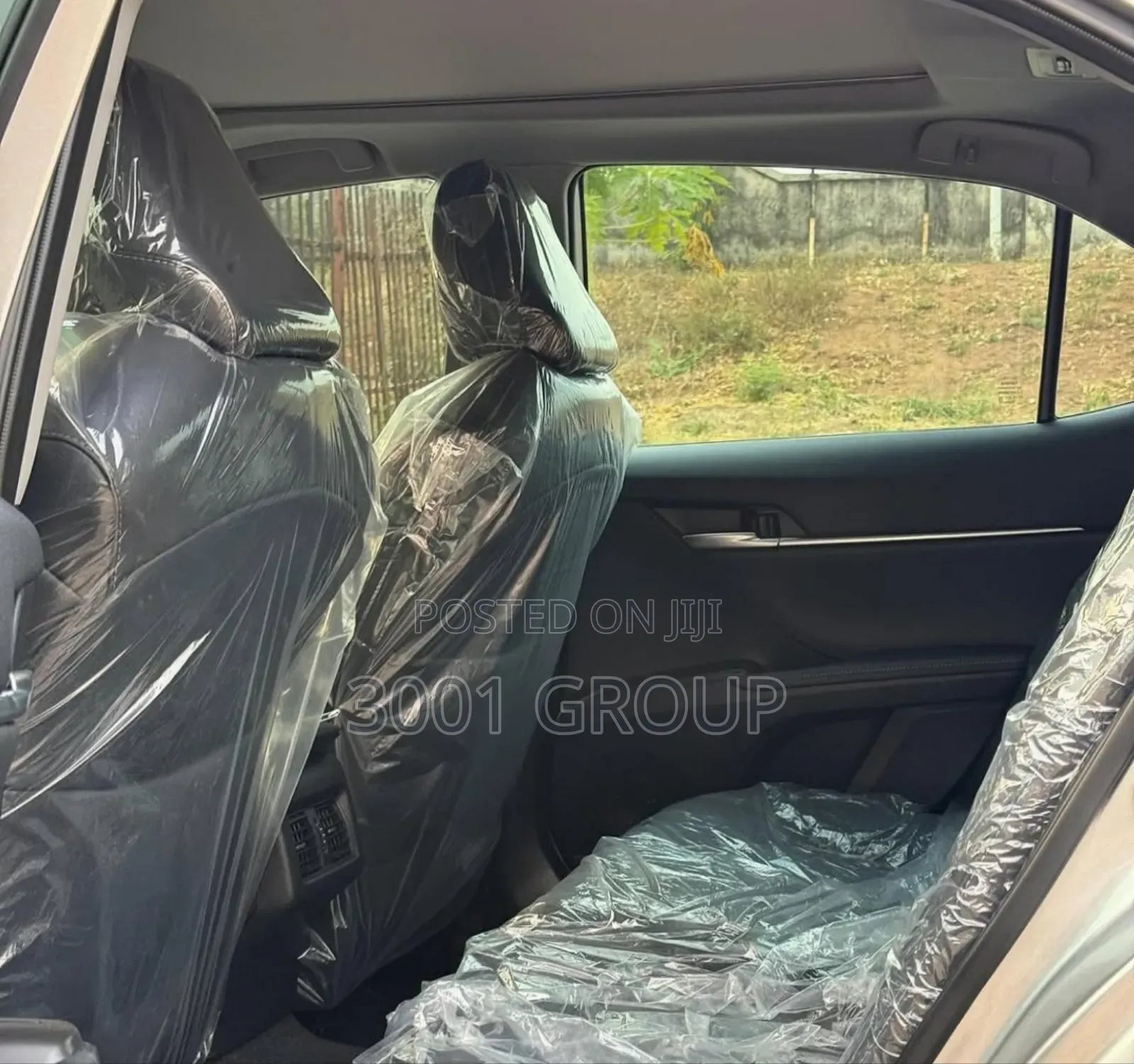 Toyota Camry 2024 Silver