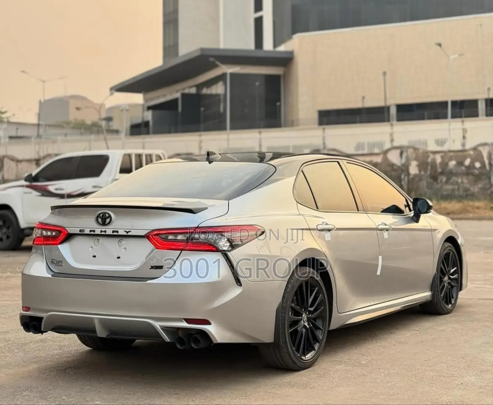 Toyota Camry 2024 Silver