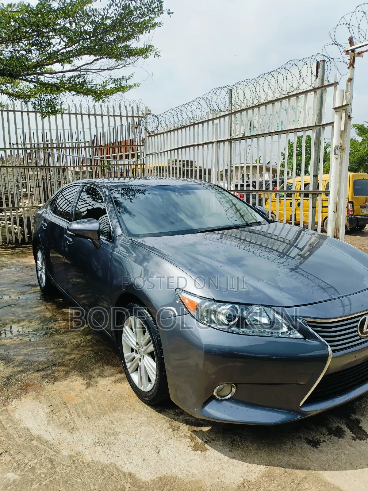 Lexus ES 350 FWD 2014 Gray