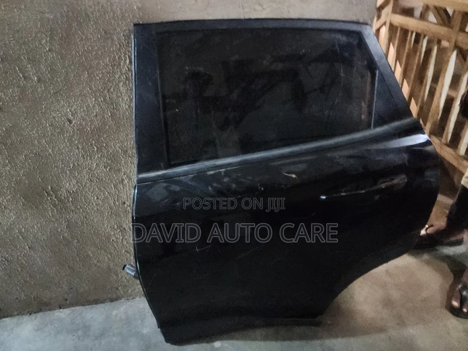 Door Hhyundai Kona 2018 Available