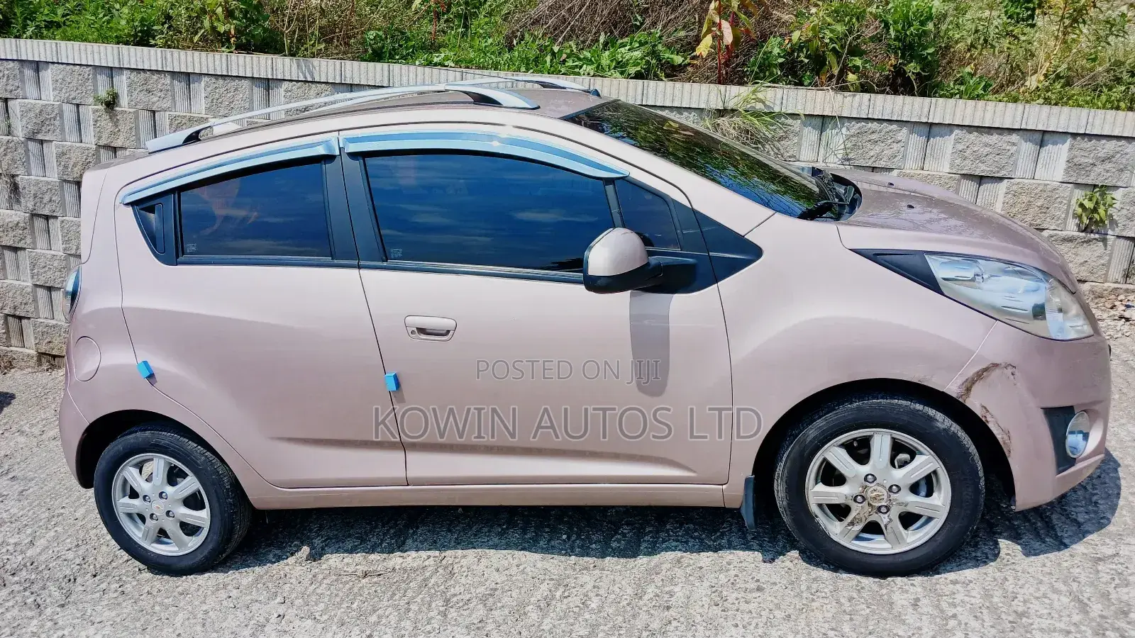 Chevrolet Spark 2012 Ivory