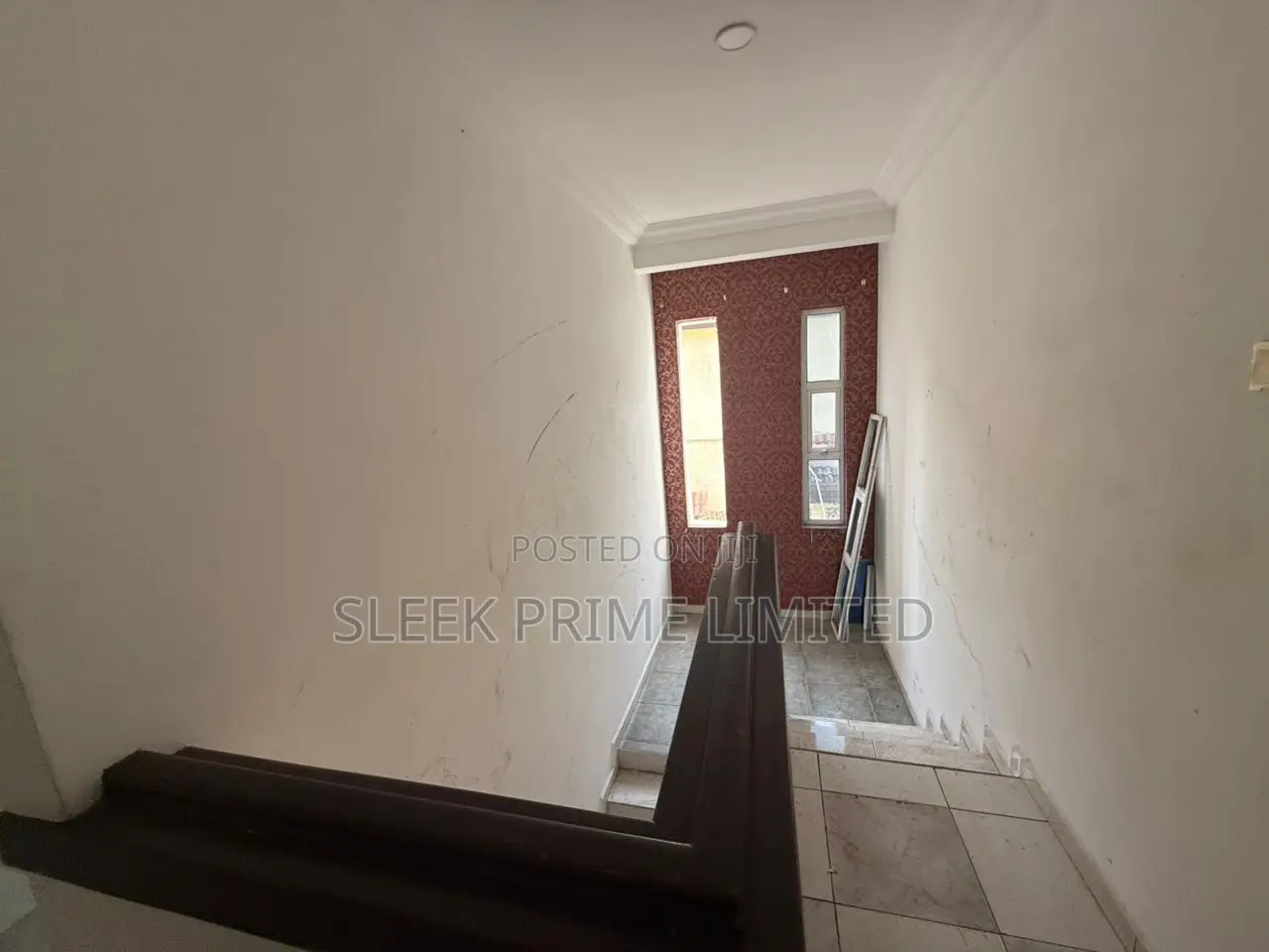 5bdrm Penthouse in Lokogoma for sale