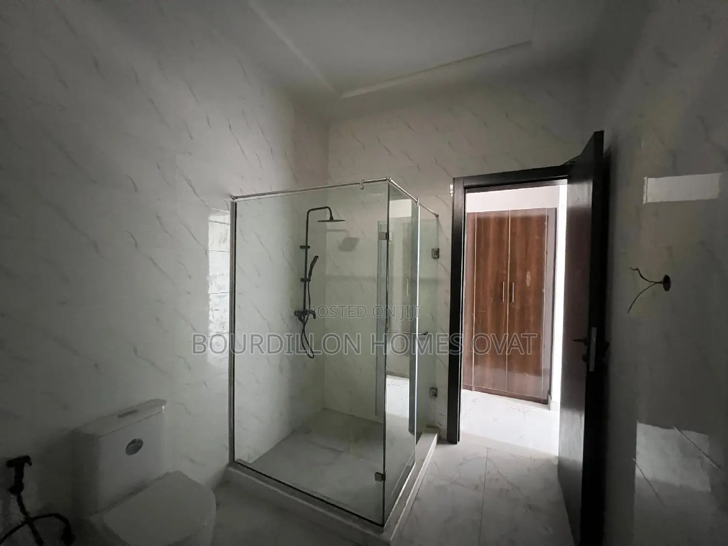4bdrm Duplex in Lekki for sale