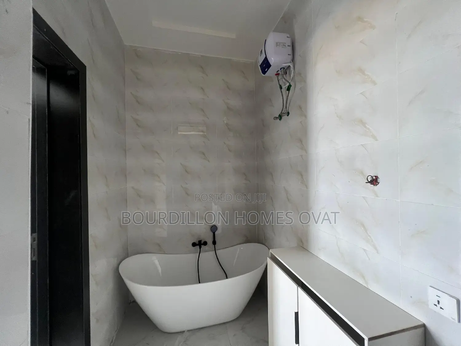 4bdrm Duplex in Lekki for sale