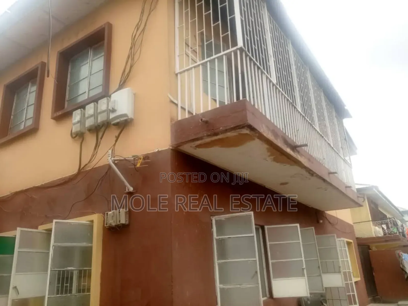 4bdrm Block of Flats in Oba Akran for sale