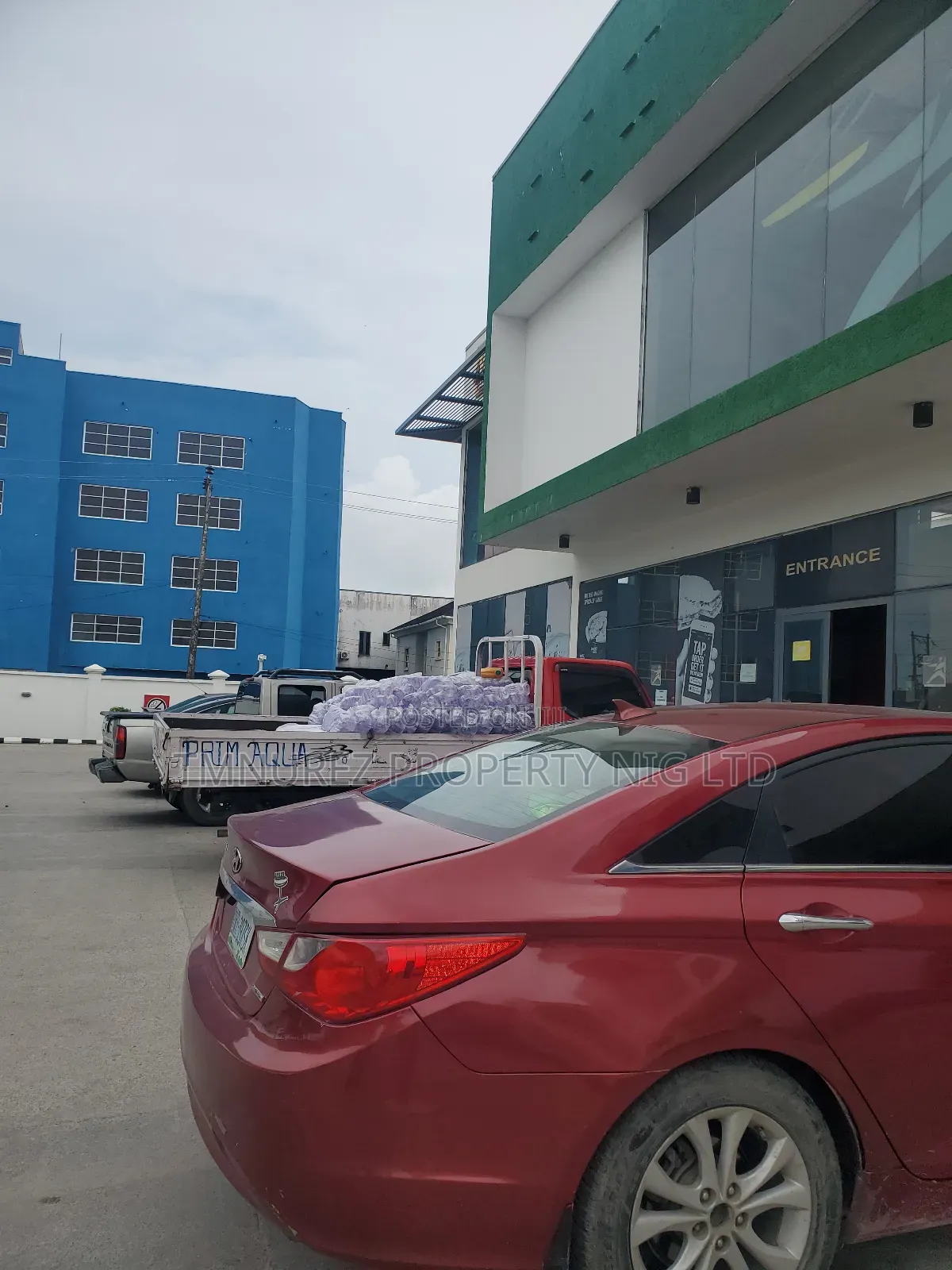 Showroom for Rent in Very Busy Area Lekki
