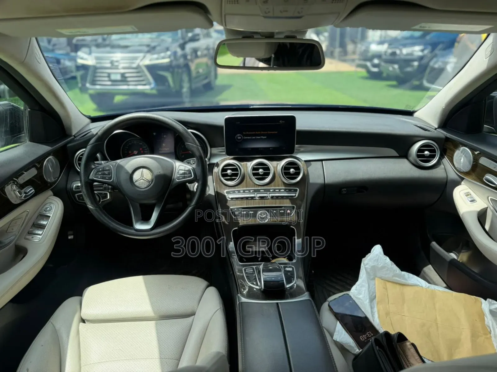 Mercedes-Benz C300 2016 Black