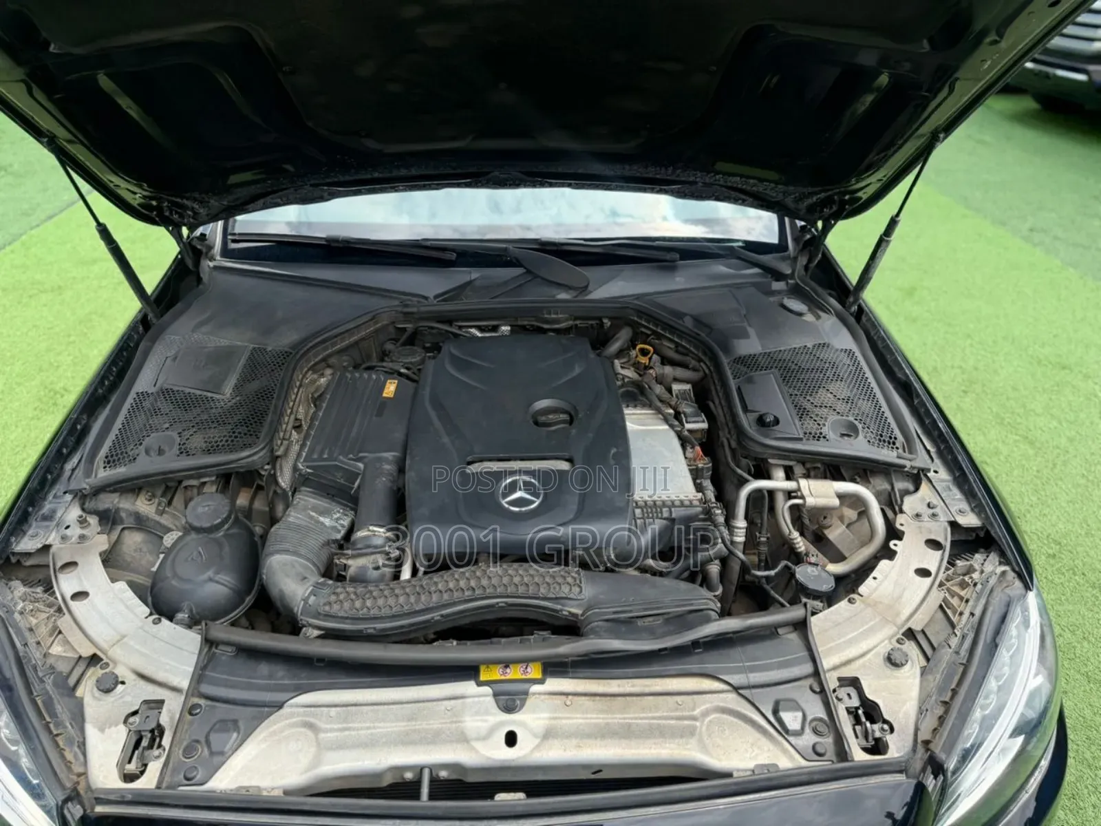 Mercedes-Benz C300 2016 Black