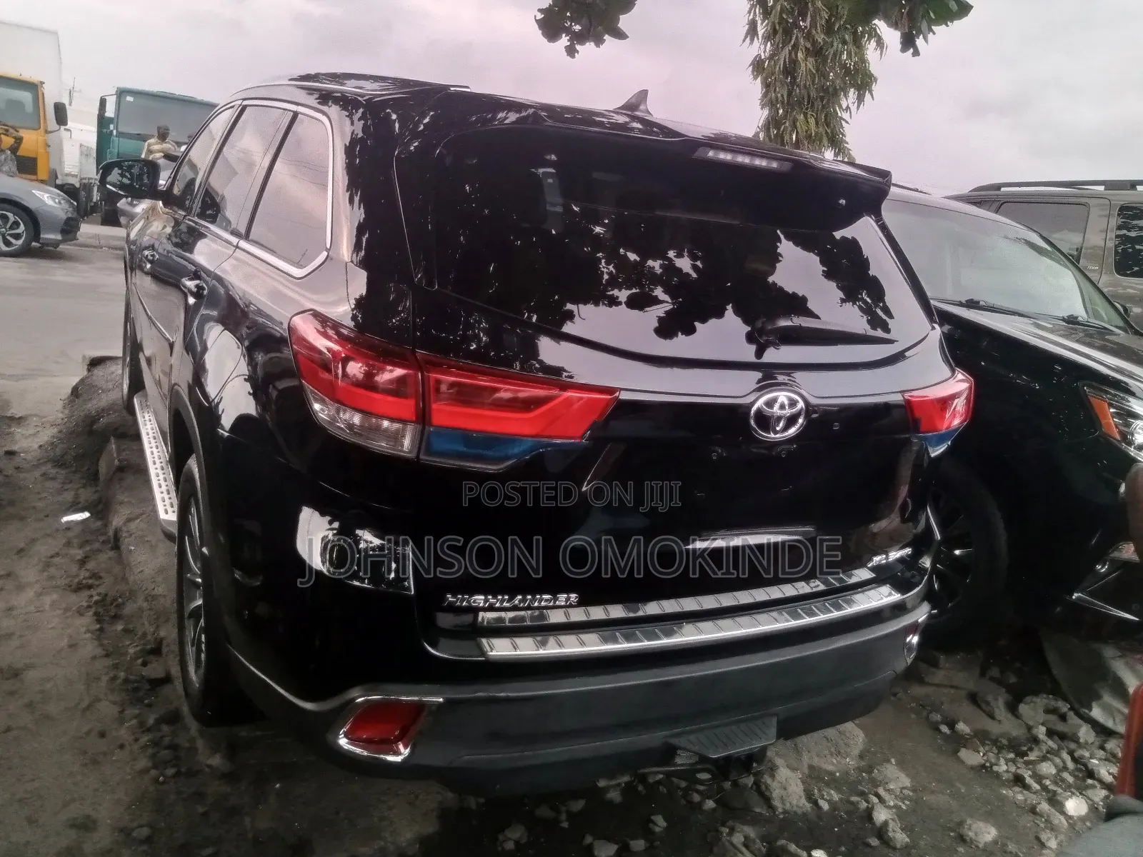 Toyota Highlander XLE 4x4 V6 (3.5L 6cyl 8A) 2018 Black