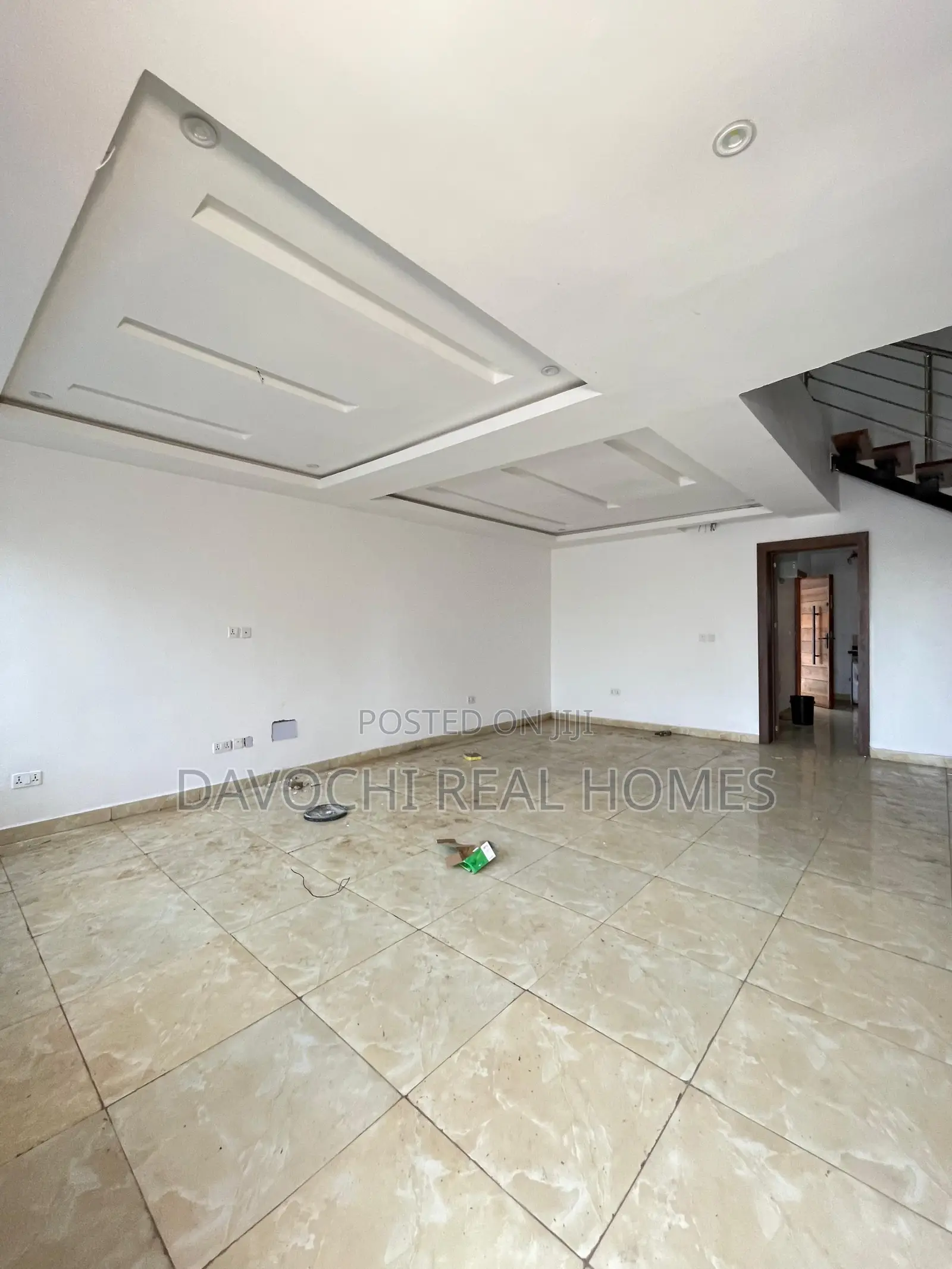 4bdrm Duplex in Lekki Phase1 for rent