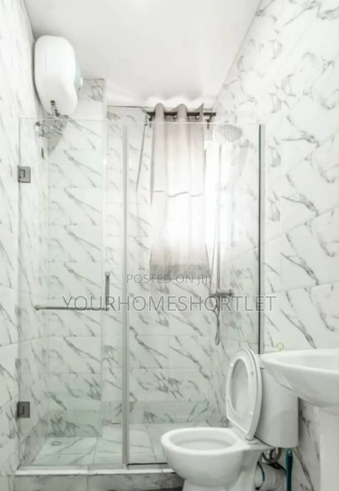 Luxury 2 / 3 Bedroom Flat Swimming Pool