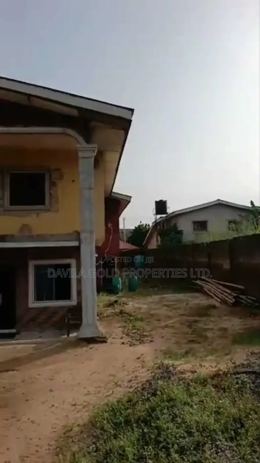 12bdrm Block of Flats in Benin City for sale