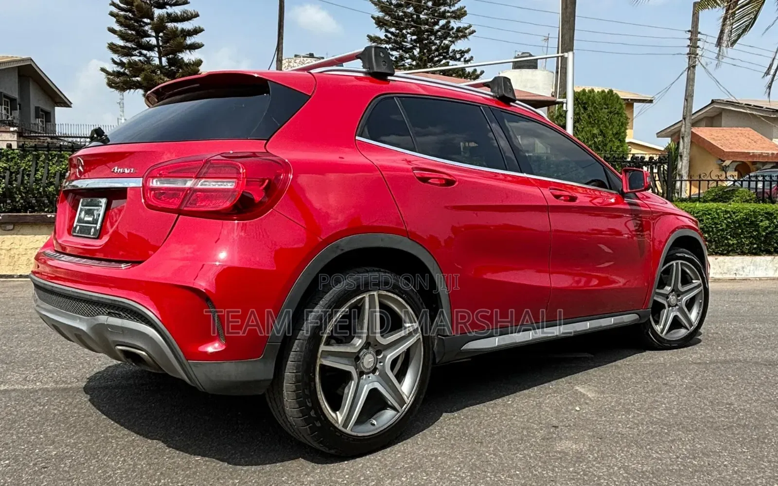 Mercedes-Benz GLA 250 2015 Red