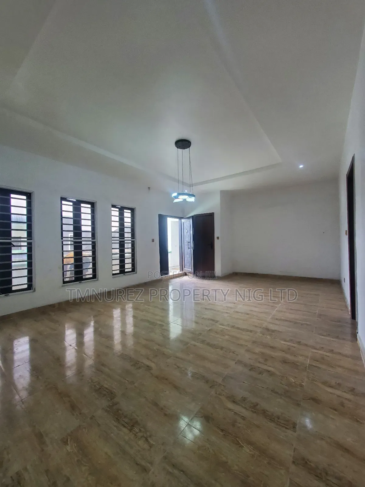 1bdrm Apartment in Dpk Estate, Chevron for sale