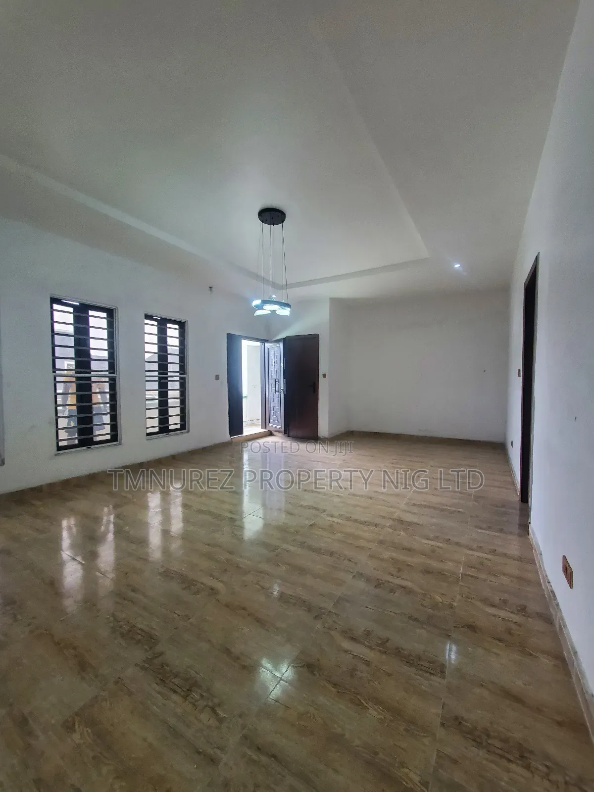 1bdrm Apartment in Dpk Estate, Chevron for sale