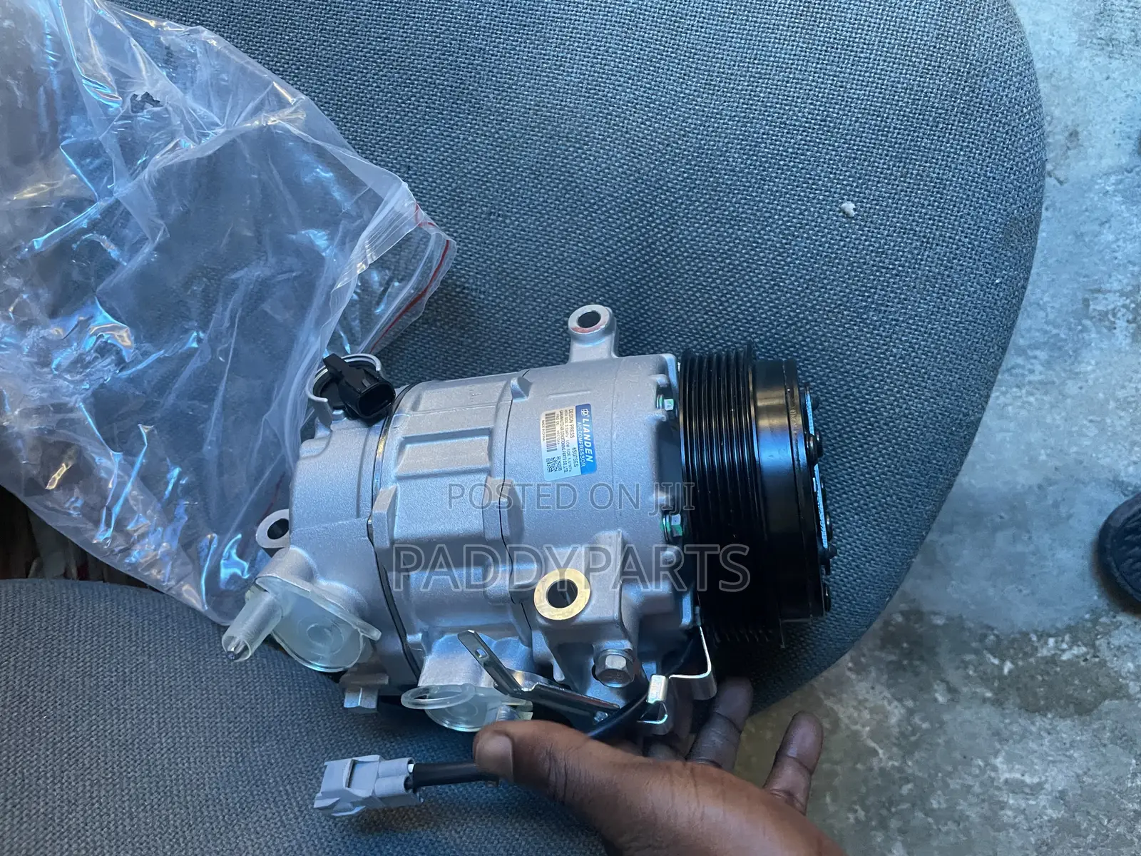 Dodge Ram A/C Compressor 5.7l  2011-2022
