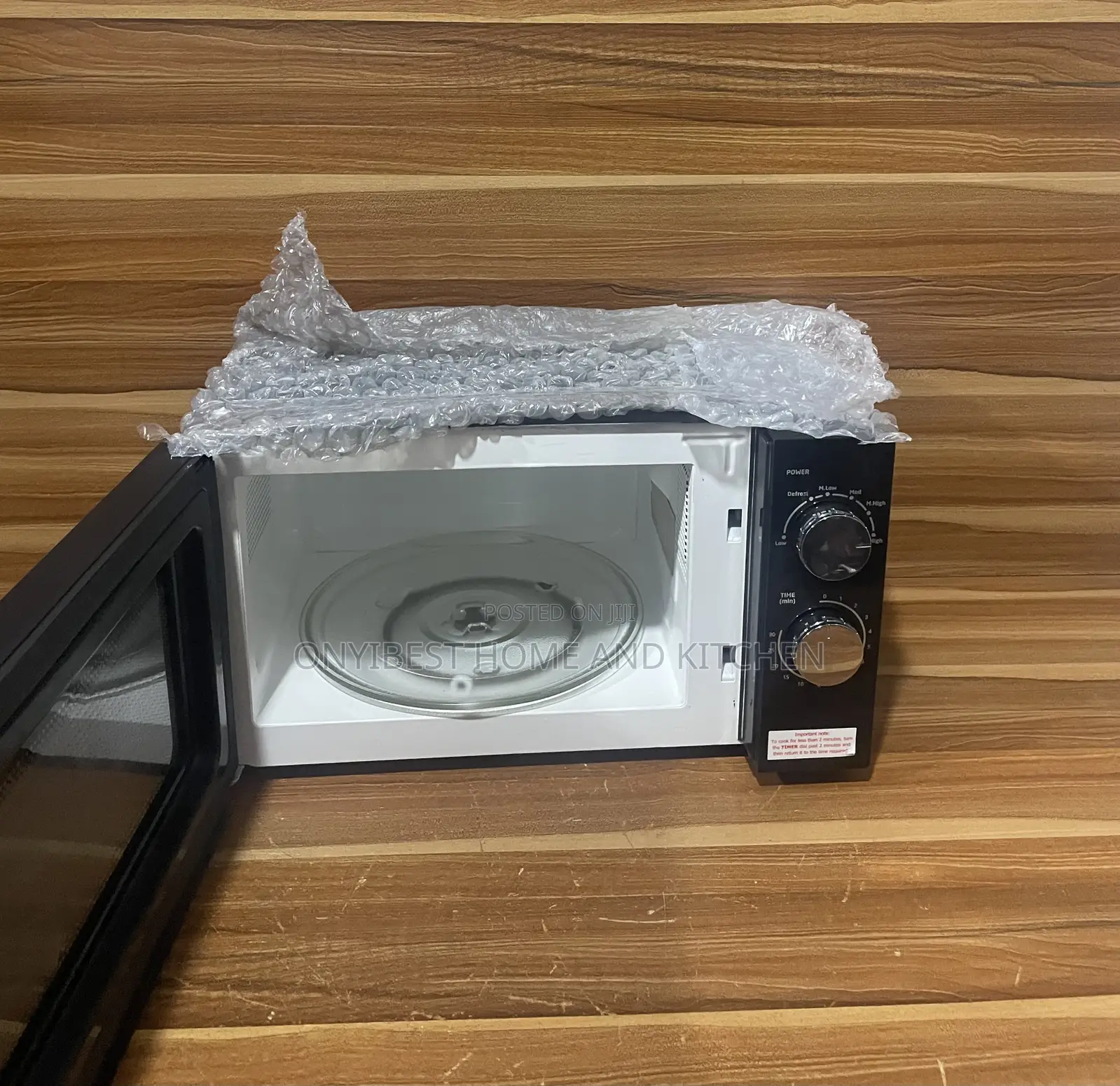 20liters Russel Hoobs Microwave Oven