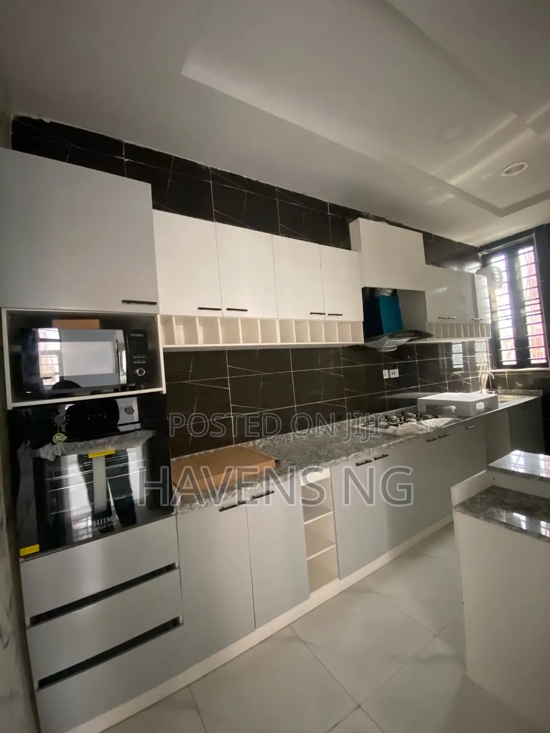 4bdrm Duplex in Ado / Ajah for sale