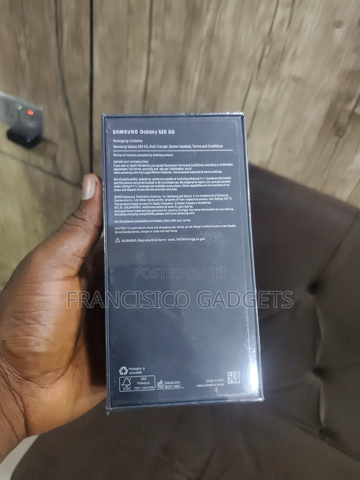 New Samsung Galaxy S20 128 GB Black