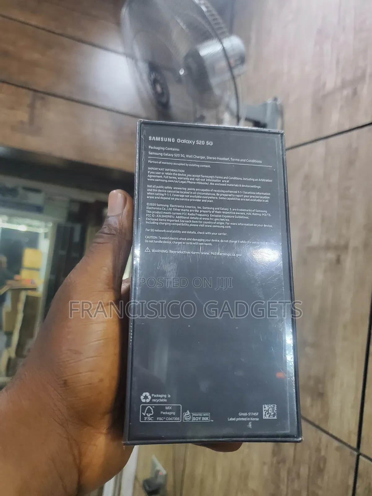 New Samsung Galaxy S20 128 GB Blue