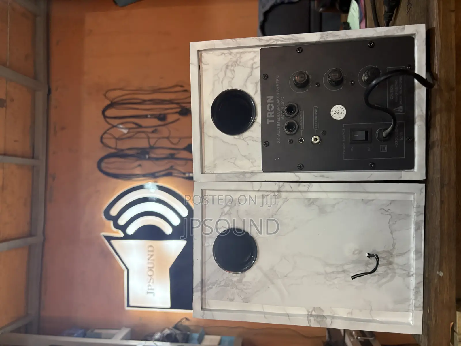 Used Powered Studio Monitor Speakers