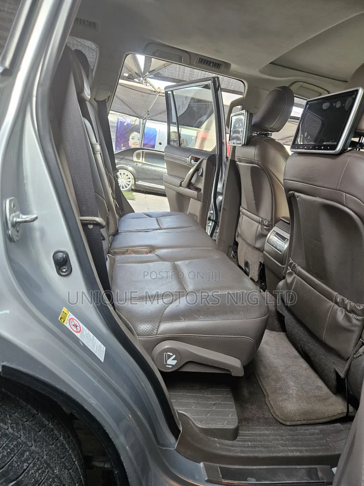 Lexus GX 460 Luxury 2018 Silver