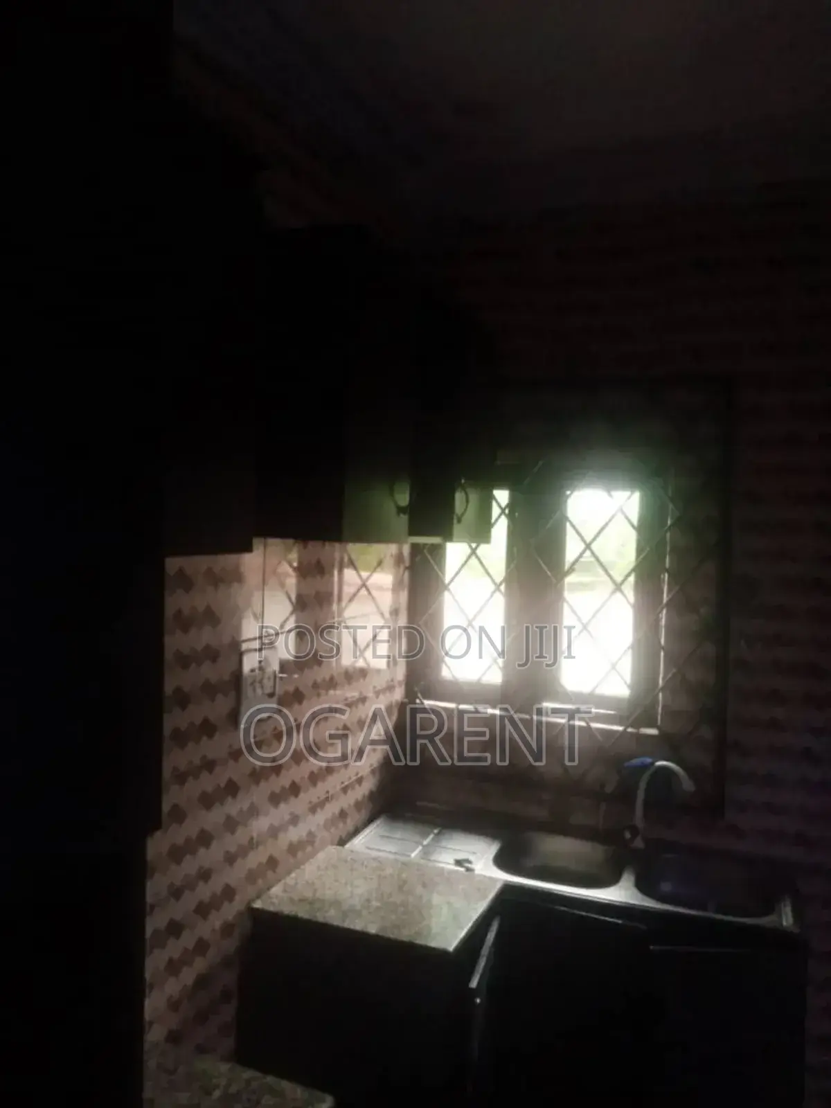 3bdrm Apartment in Benin City for rent