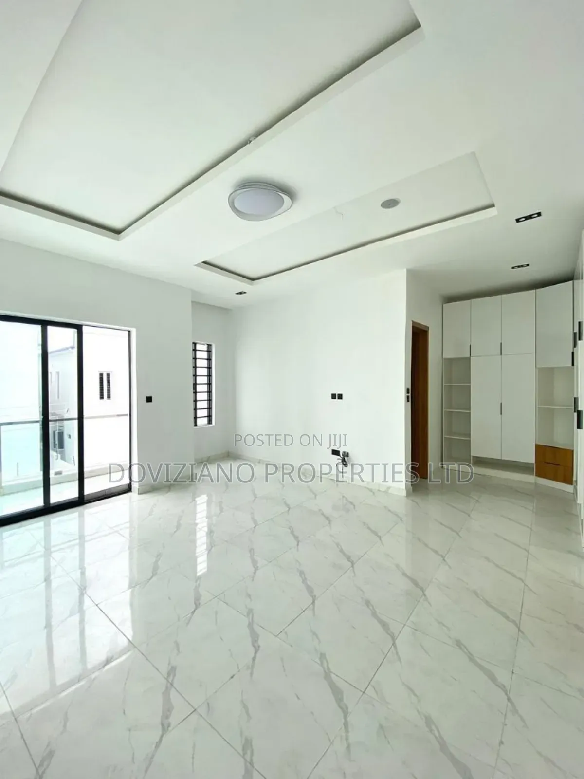 4bdrm Duplex in Lekki for sale