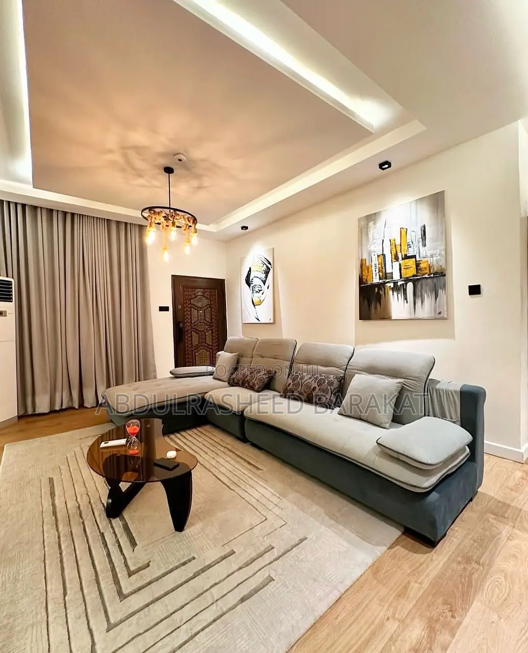 Luxury Three Bedroom Apartment