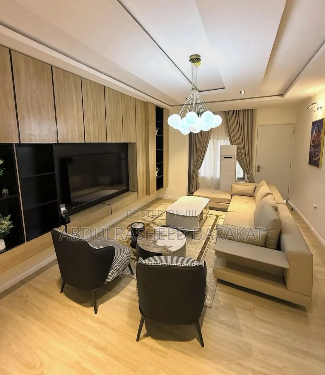 Luxury Three Bedroom Apartment