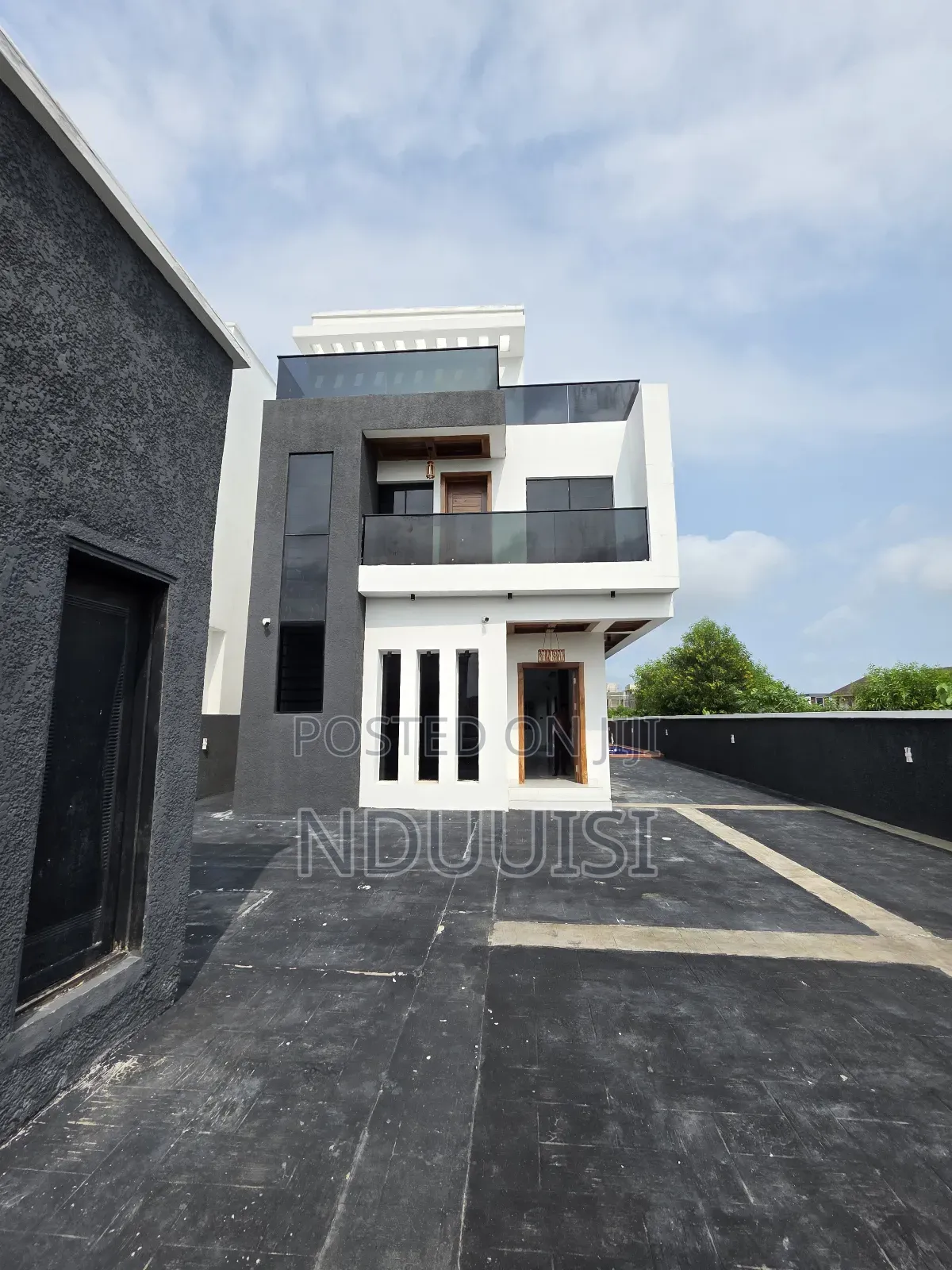 5bdrm Duplex in Royal Garden Estate, VGC / Ajah for sale