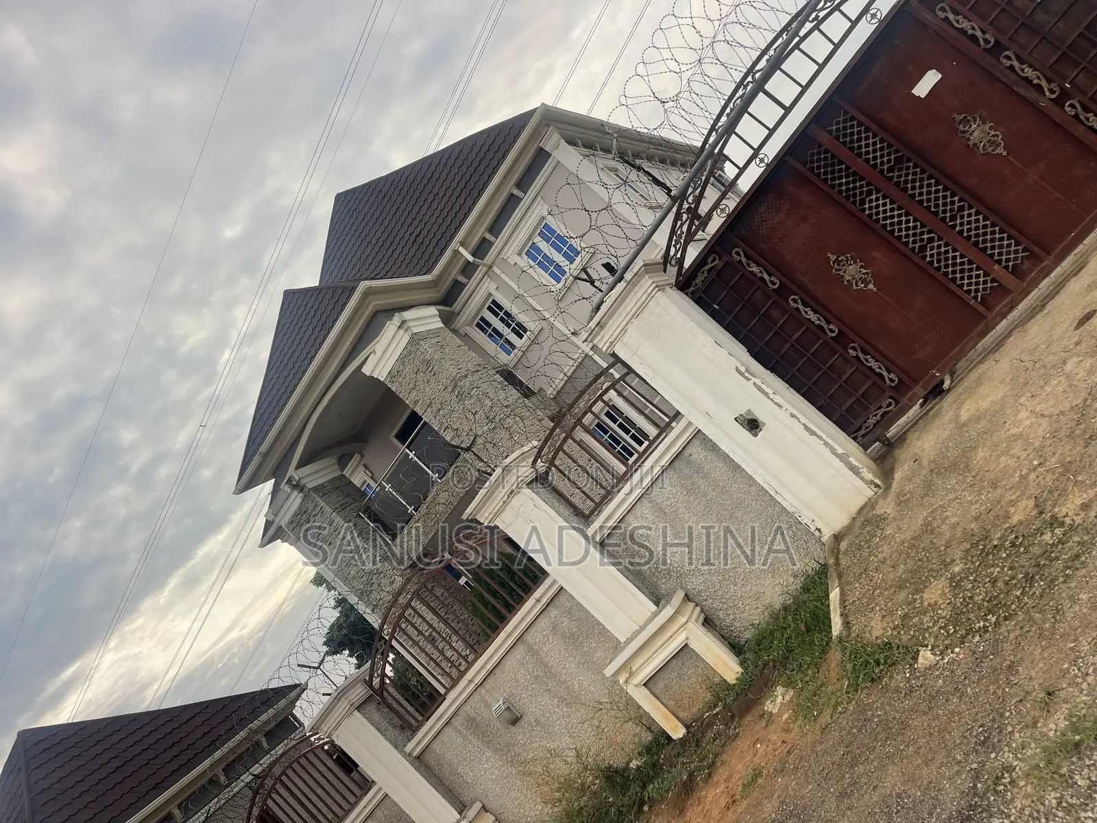 6bdrm Duplex in Kubwa Fo1 ,Fct Abuja for sale