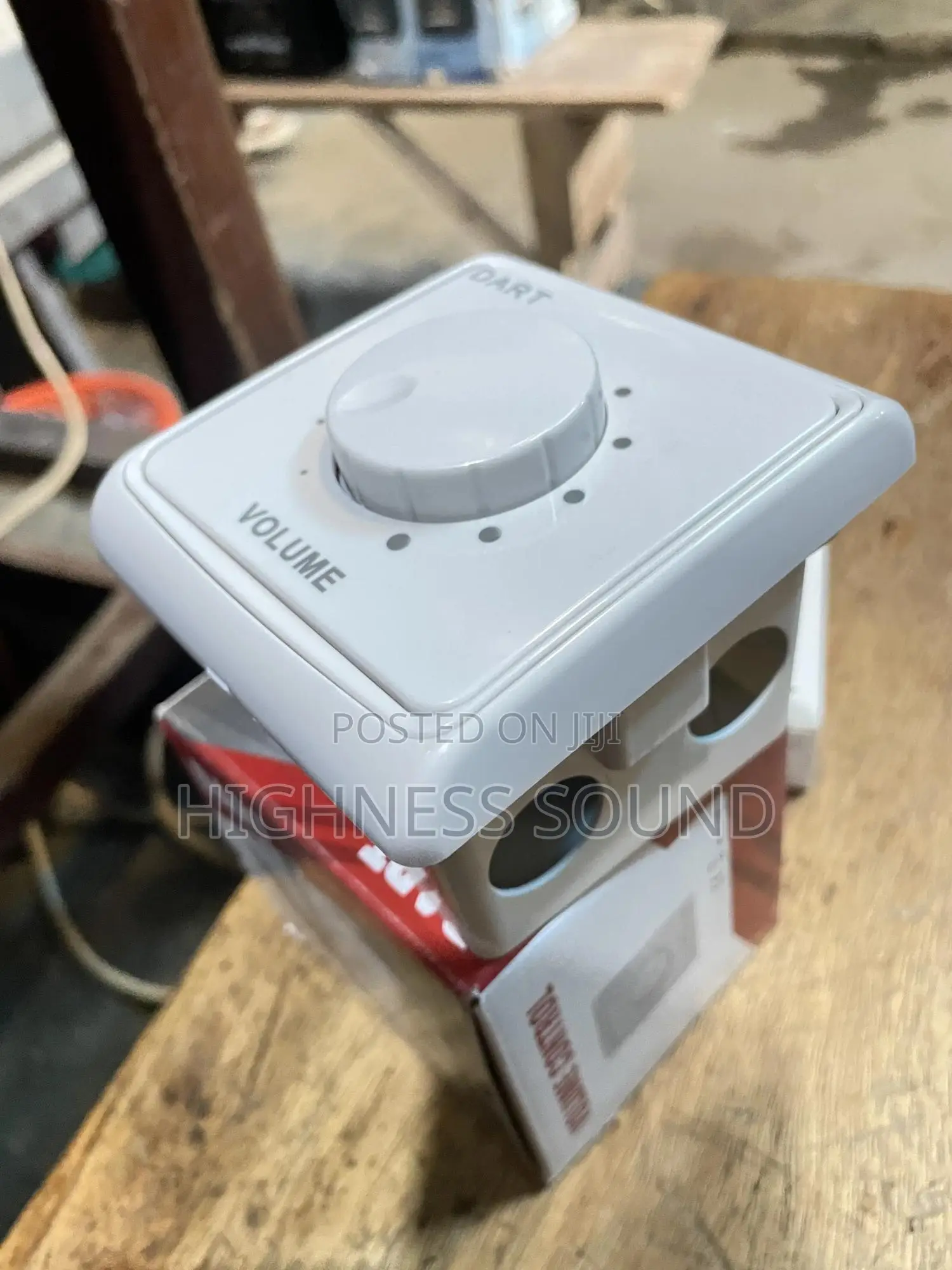 Dart Volume Control With Transformer