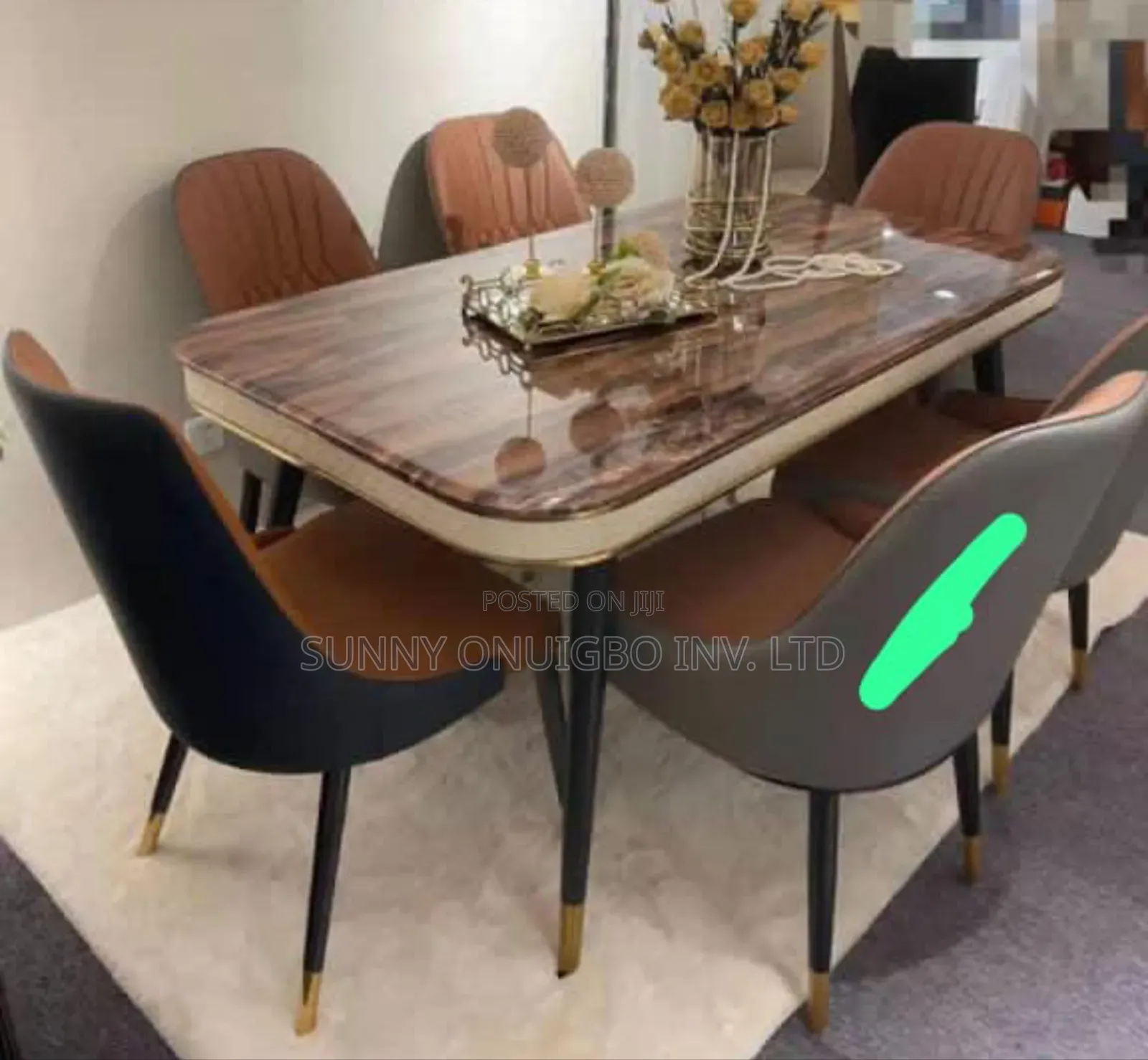 Luxury Dinning Table and Chairs