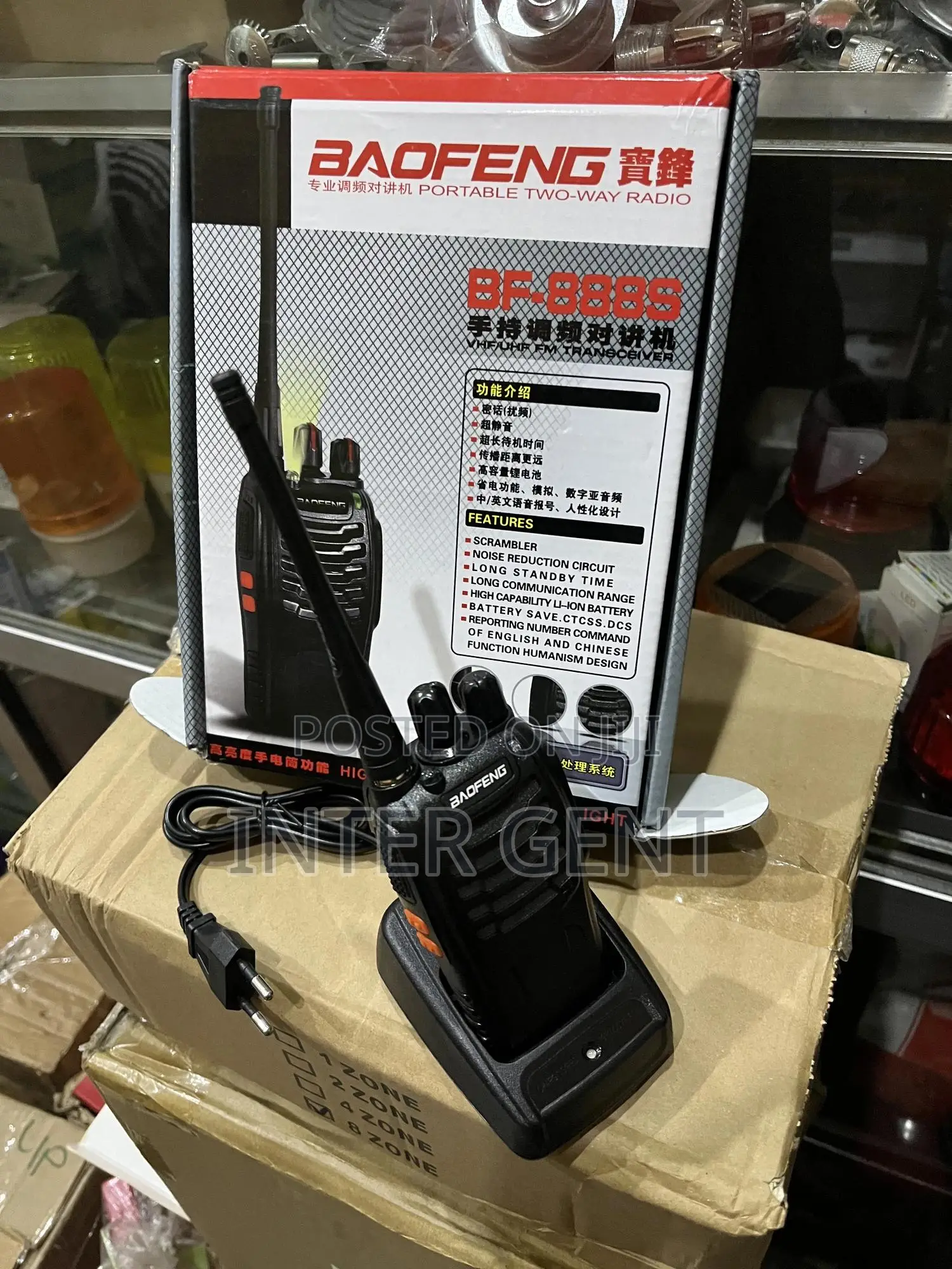 Walking Talking Walkie Talkie Baofeng Two Way Radio
