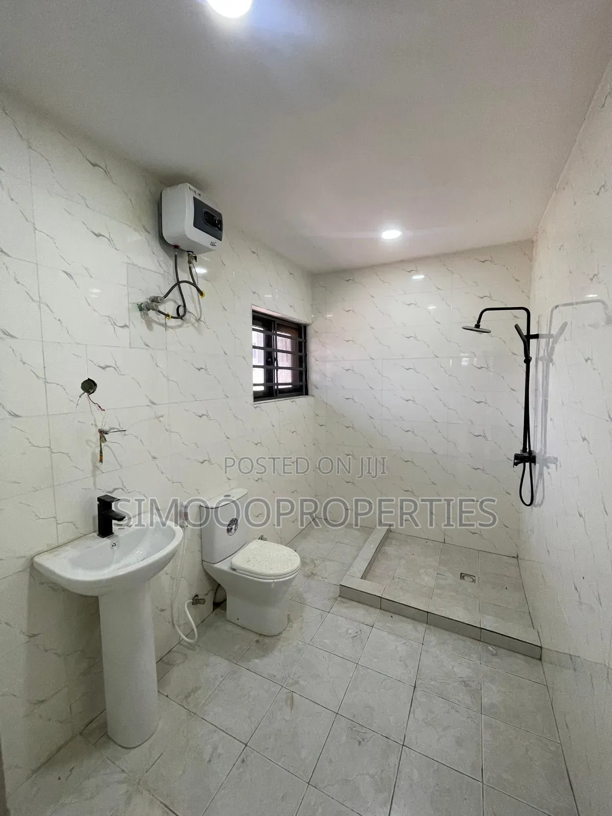 2bdrm Apartment in Cambarwall Courts for sale