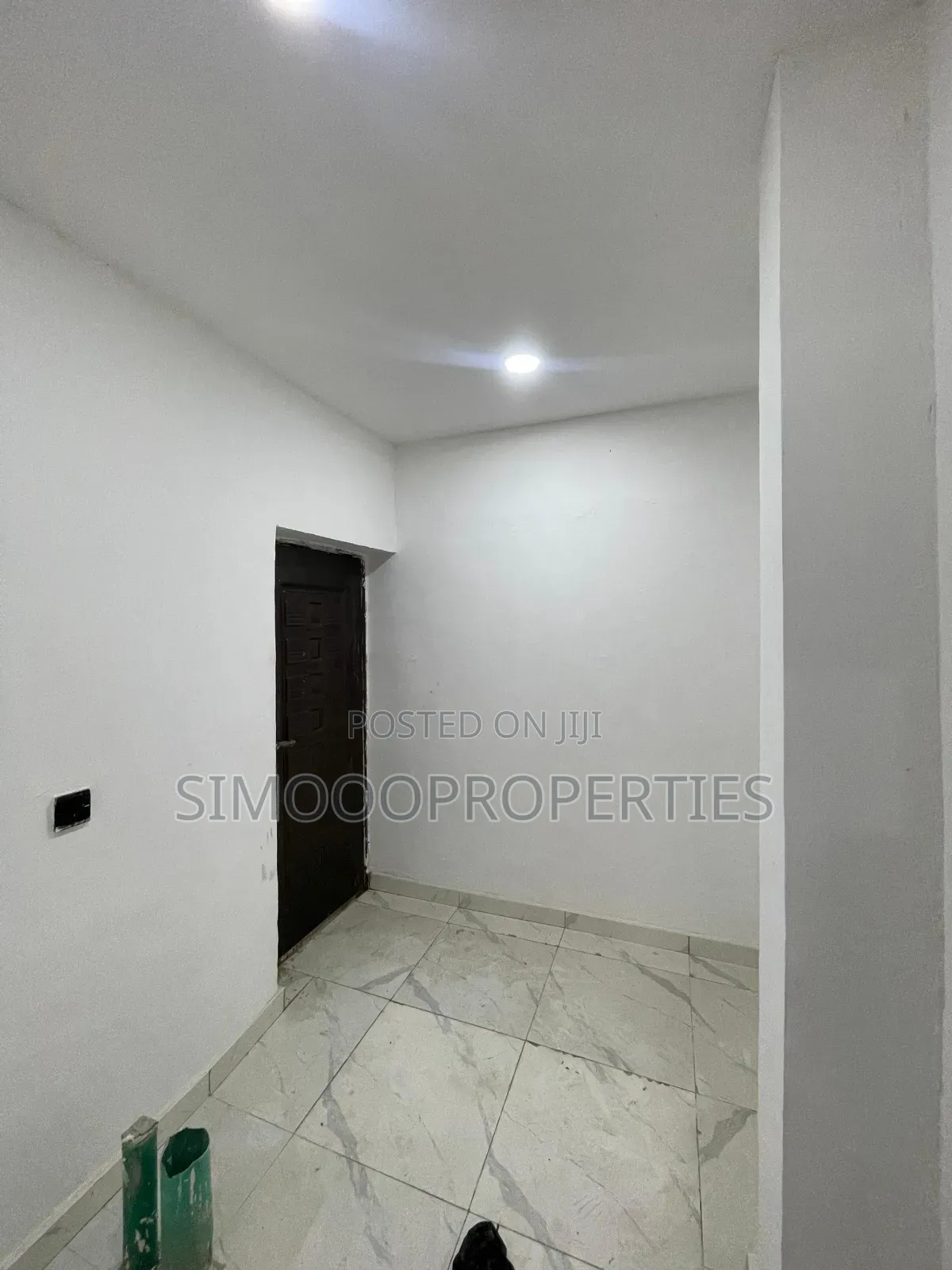 2bdrm Apartment in Cambarwall Courts for sale