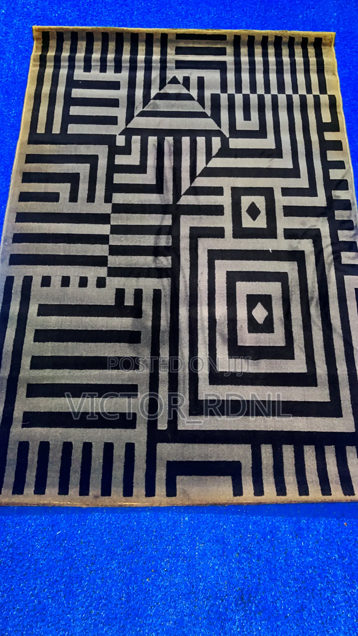 High Quality Fancy Center Rugs