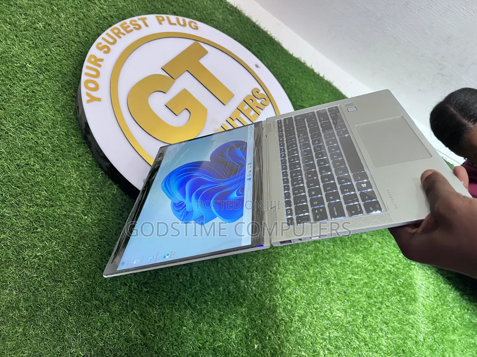 New Laptop HP EliteBook x360 1030 G4 16GB Intel Core i7 SSD 512GB