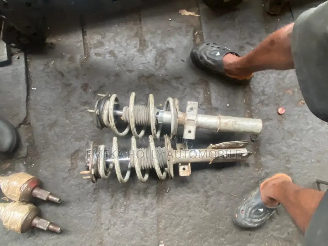 Front Shocks Absorbers GMC Acadia
