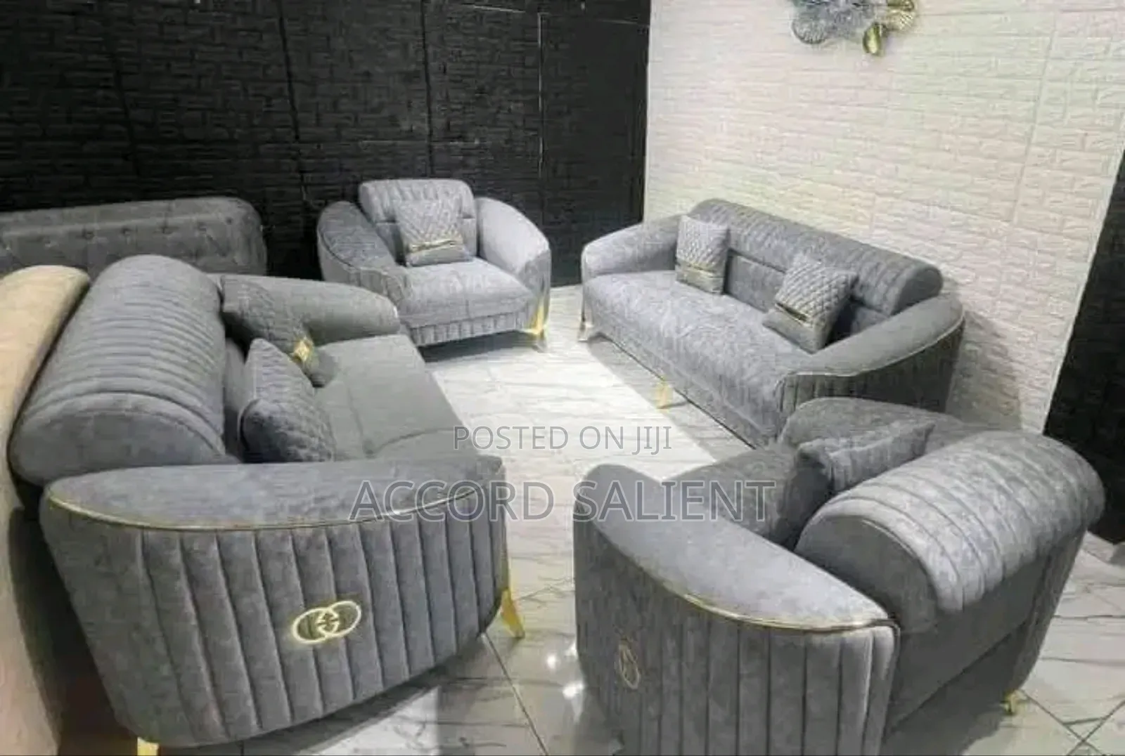 7 Seater Designer Sofa for Classic Home