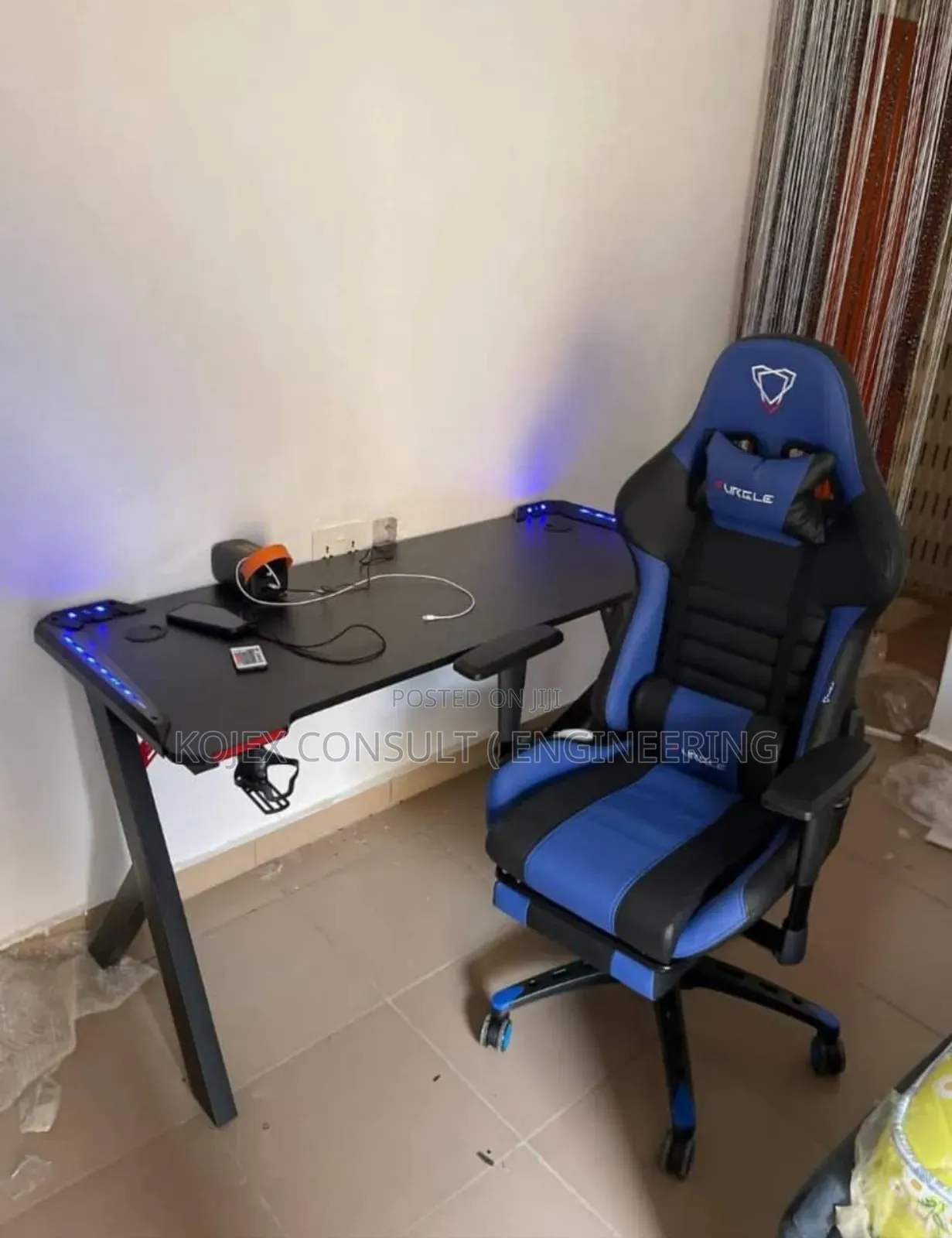 High Quality Electric Light Gaming Table and Chair