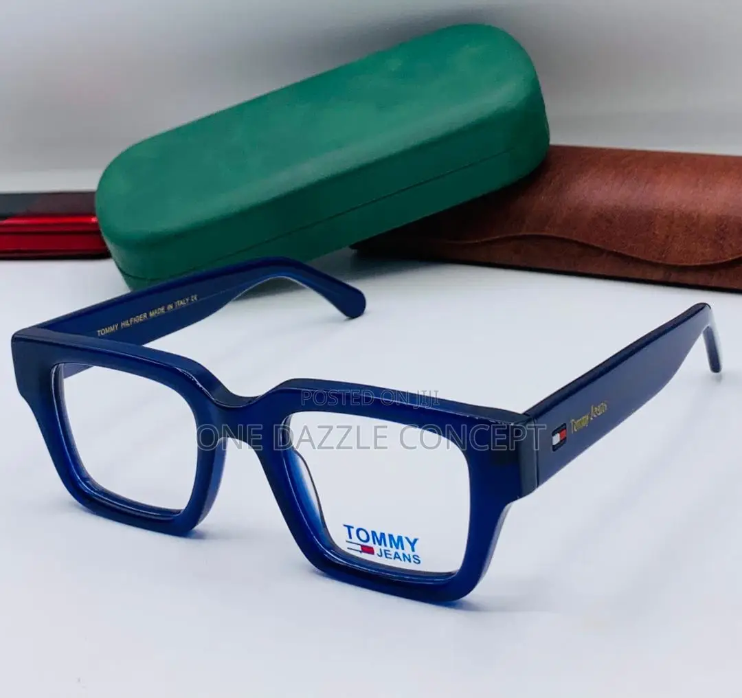 Tommy Jeans Eyewear