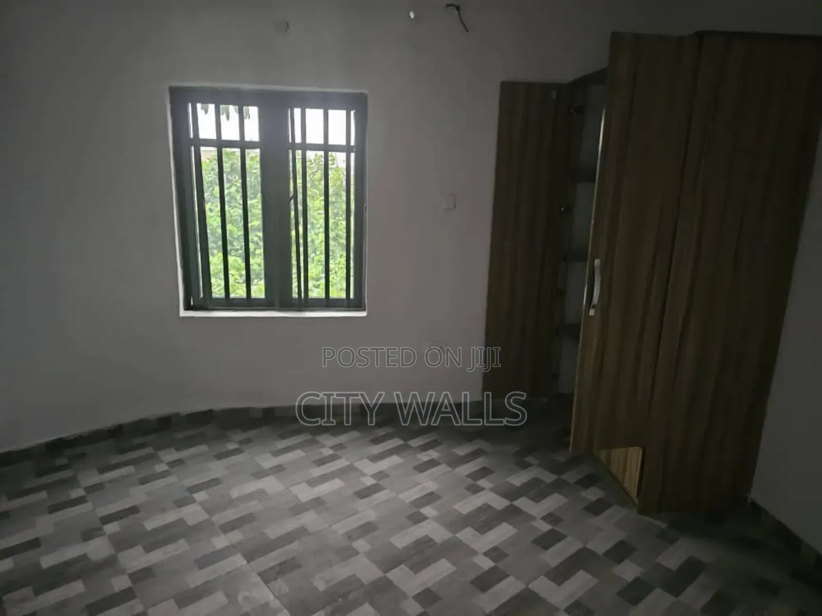 2bdrm Block of Flats in Ogombo for rent